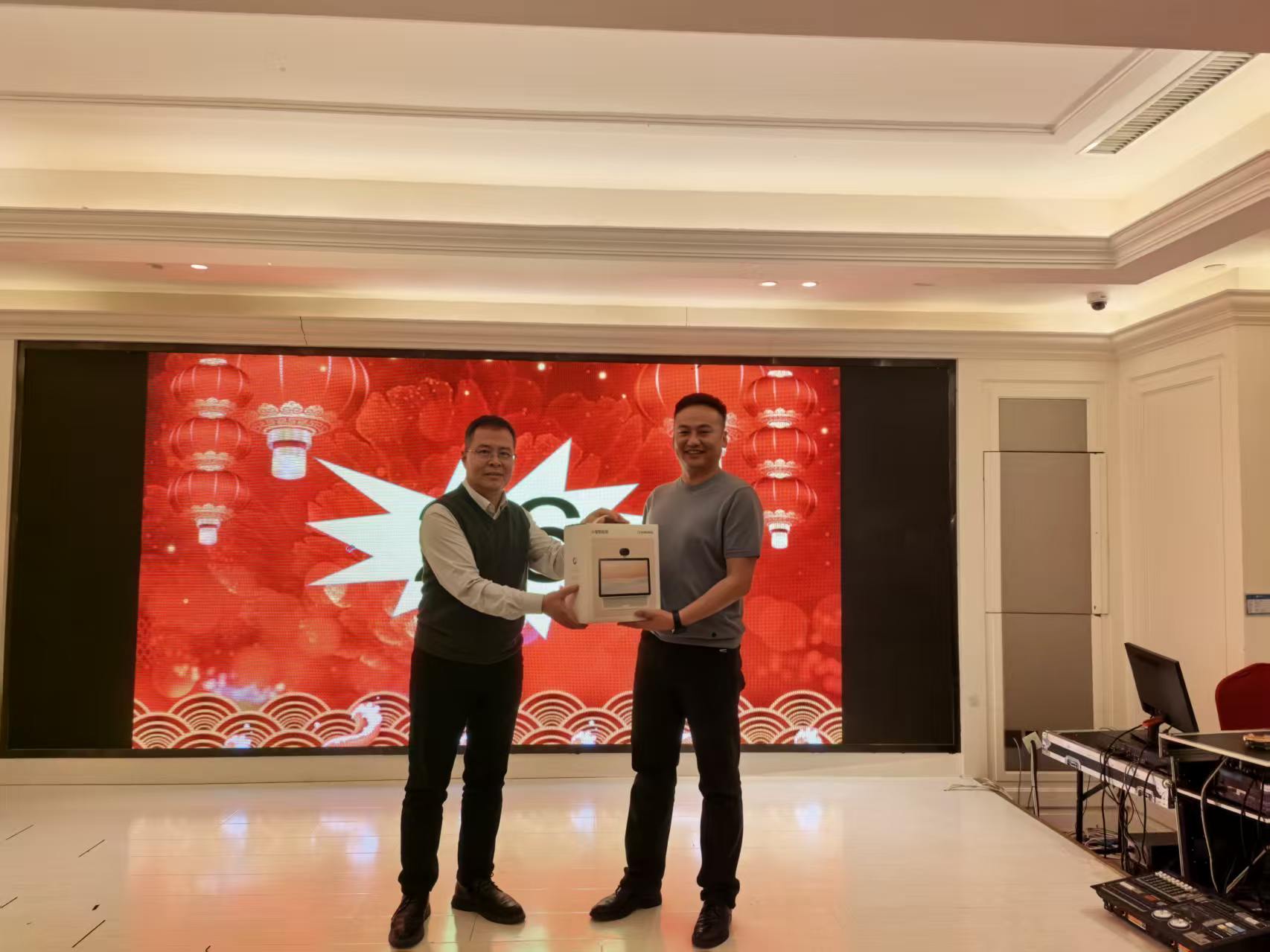 9e544acd701b054e76924672f46b84e5