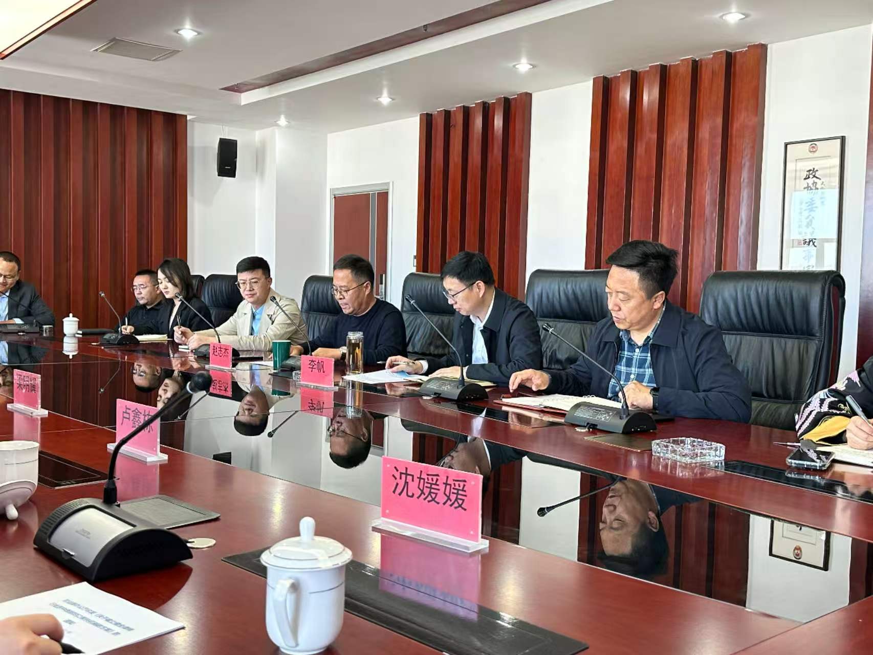 307b6754d57995f81eb37ef8cbf9c985